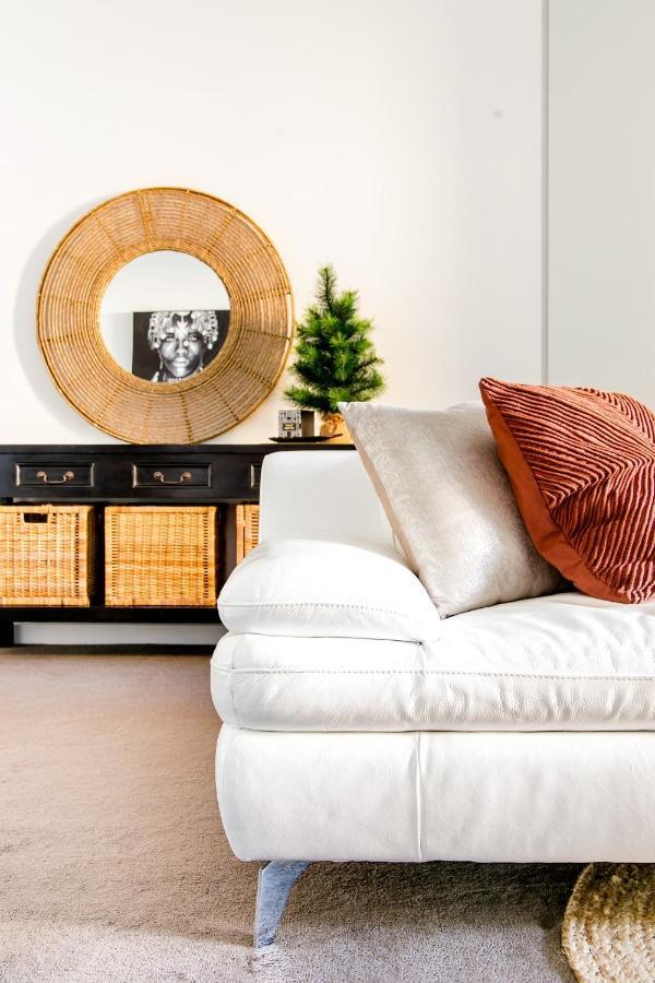 Lux 2Br Apt On Hindmarsh Sq-Pool-Gym-Sauna-Parking أدليد المظهر الخارجي الصورة